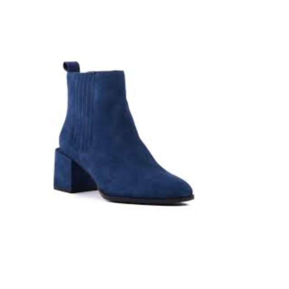 Seychelles Exit Strategy Boot